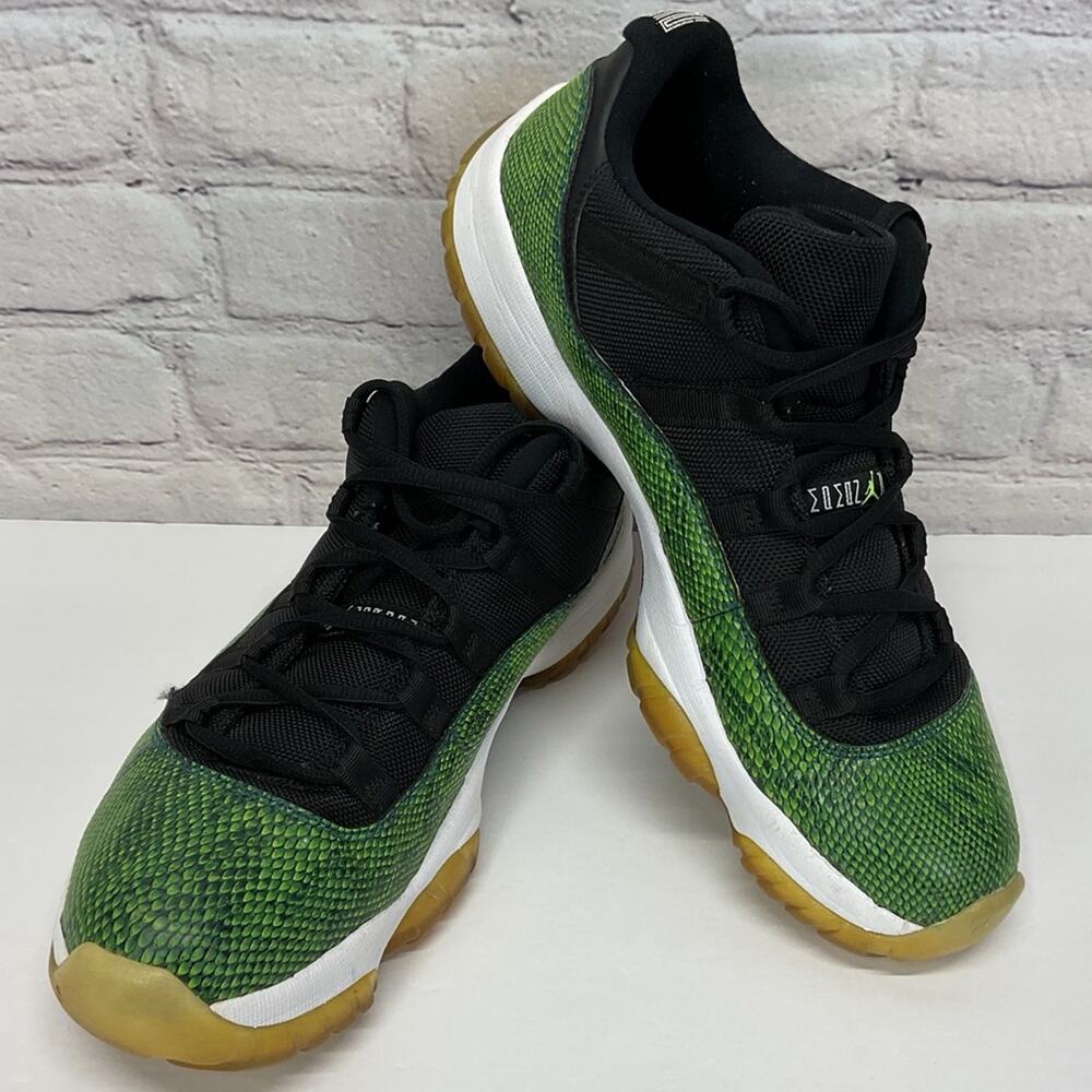 Nike Air Jordan 11 Retro Sneakers Low Snake Men's Size 10 Green Black Basketball
